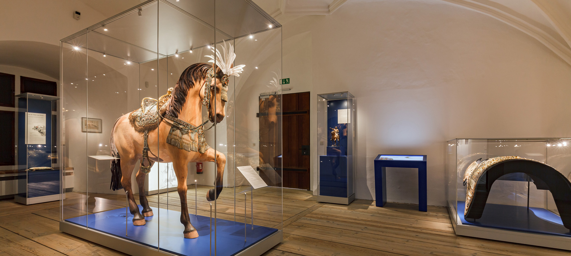 Bayerisches Armeemuseum - Sonne, Mond und Sterne